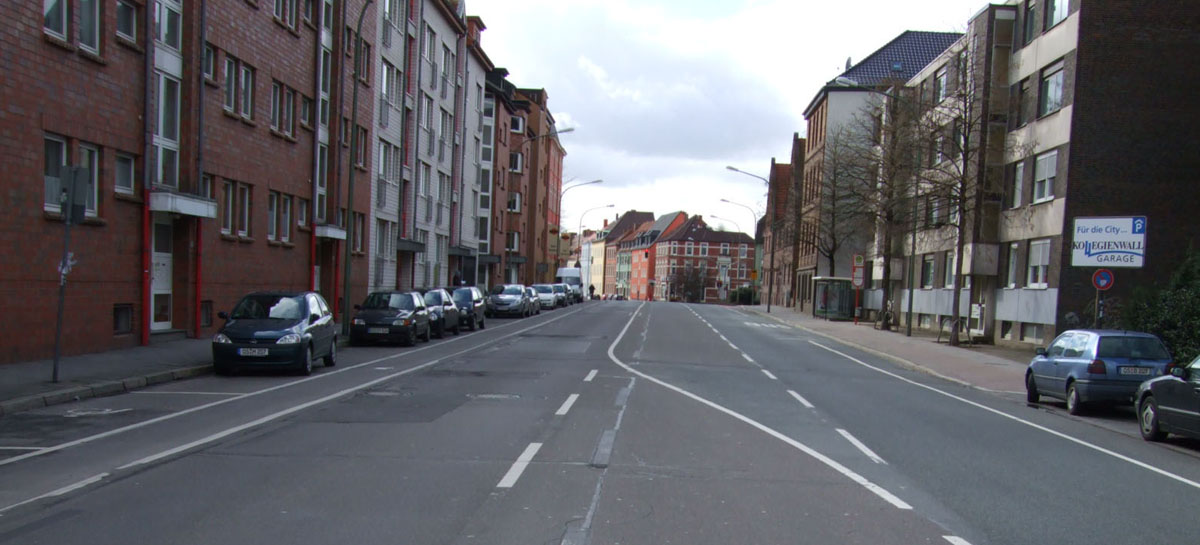 Straßenansicht 