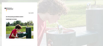 Cover: Junge am Trinkbrunnen