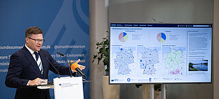 Pressekonferenz zum Niedrigwassersystem (NIWIS) mit Bundesumweltminister Carsten Schneider