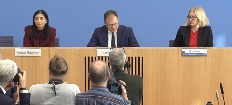 Bundesumweltminister Carsten Schneider und Bundesentwicklungsministerin Reem Alabali Radovan