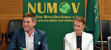 Herr Philipp Steiner und Rita Schwarzelühr-Sutter 