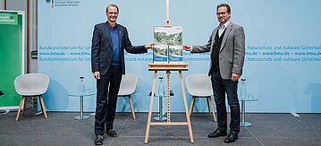 Der parlamentarische Staatssekretär Florian Pronold und UBA-Präsident Professor Dr. Dirk Messner