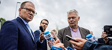 Pressereise von Bundesumweltminister Schneider in Rheinland-Pfalz