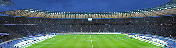 Fußball Bundesliga im Olympiastadion in Berlin.
