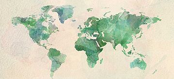 Die Karte der Welt auf einem großen Stück zerknitterten Papiers