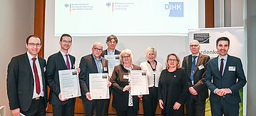 Gruppenbild mit Svenja Schulze