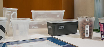 Blauer Engel Auszeichnung: Verpackungen und Becher