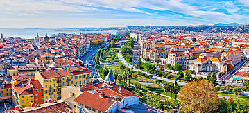 Panoramablick über die Altastadt von Nizza