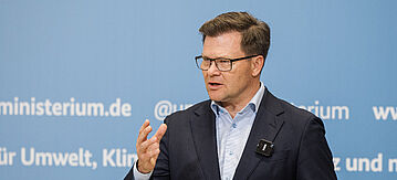 Carsten Schneider