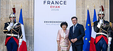 Schneider beim G7-Umweltministertreffen in Paris