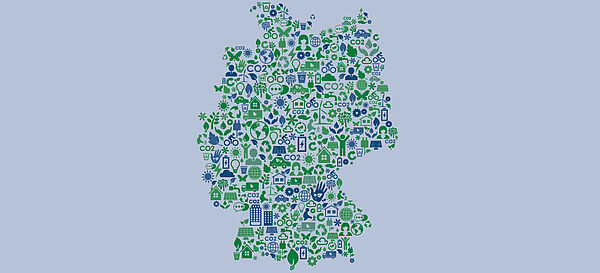 Deutschlandkarte aus verschieden Symbolen zum Klimaschutz