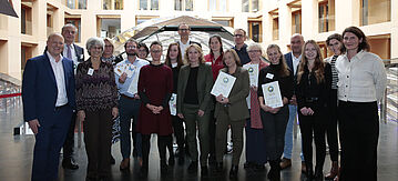 Gruppenfoto mit Steffi Lemke