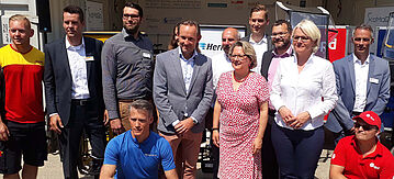 Gruppenbild mit Svenja Schulze