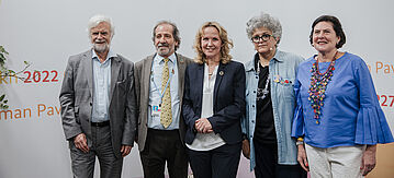 Gruppenbild mit Bundesumweltministerin Steffi Lemke auf der COP27