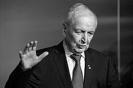 Klaus Töpfer
