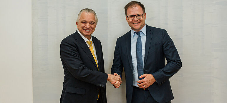 Bundesumweltminister Carsten Schneider und Außenminister von Costa Rica Arnoldo André Tinoco